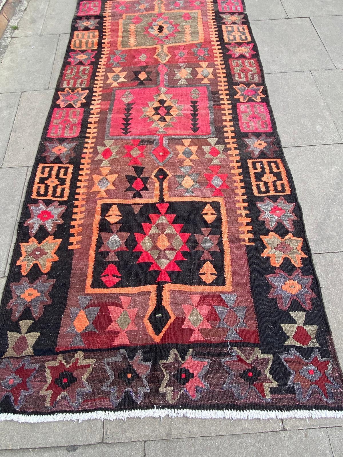 VINTAGE RUG