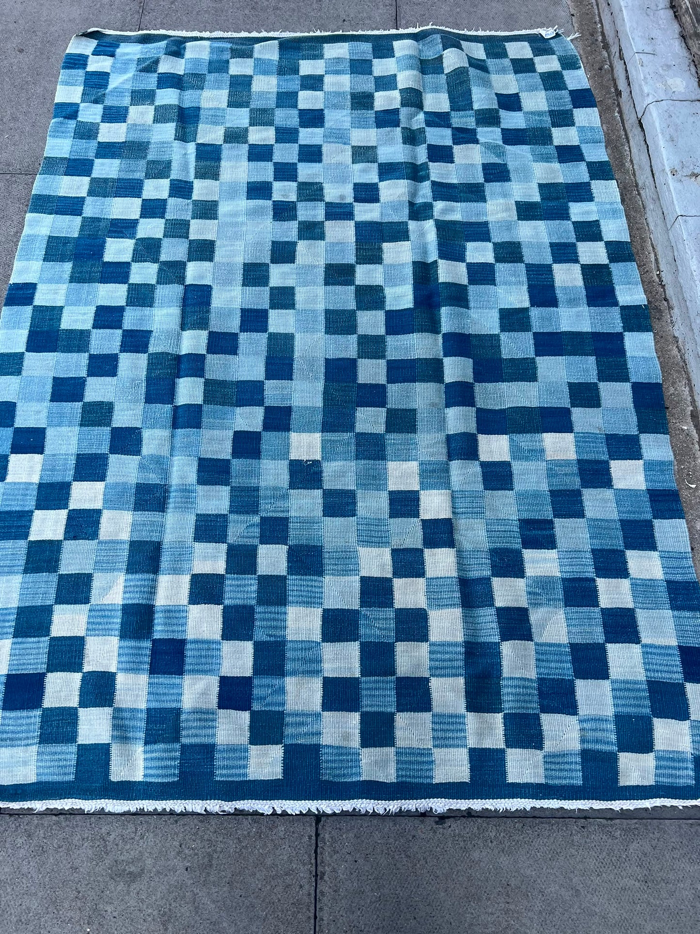 CHECKED KILIM