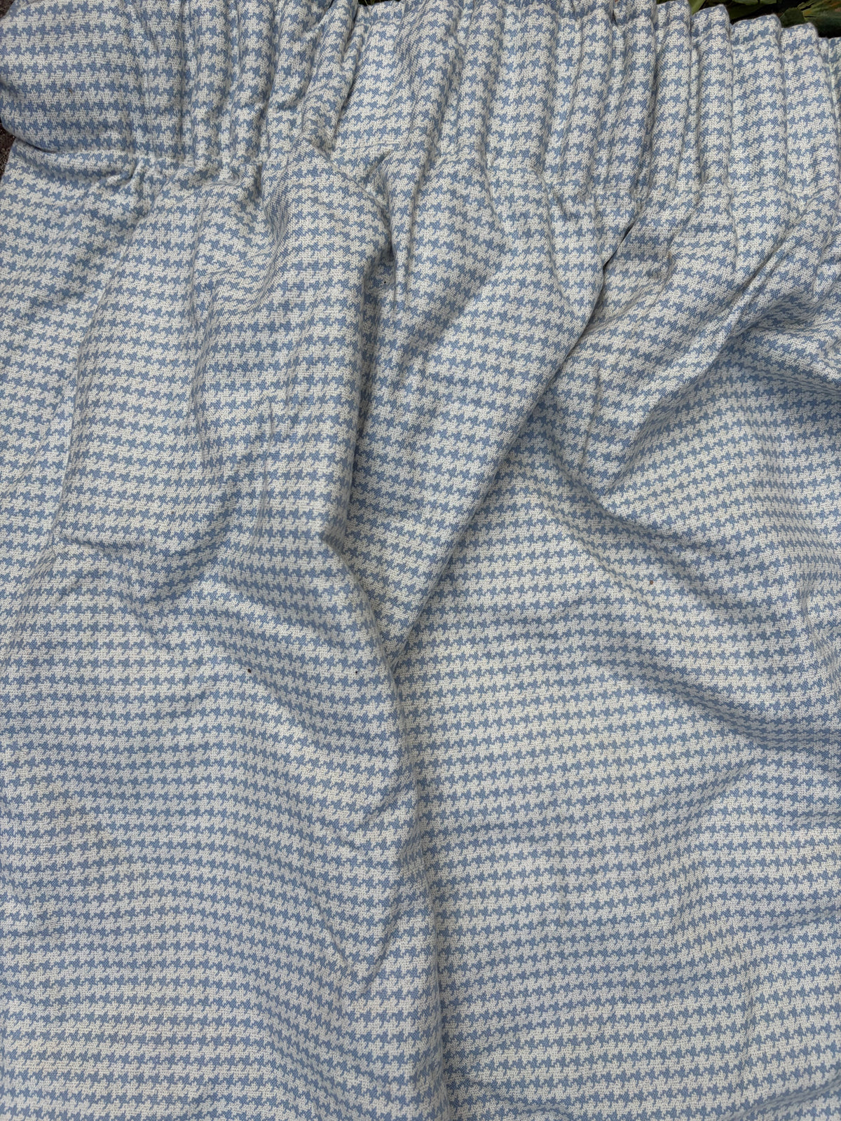 HOUNDSTOOTH CURTAIN