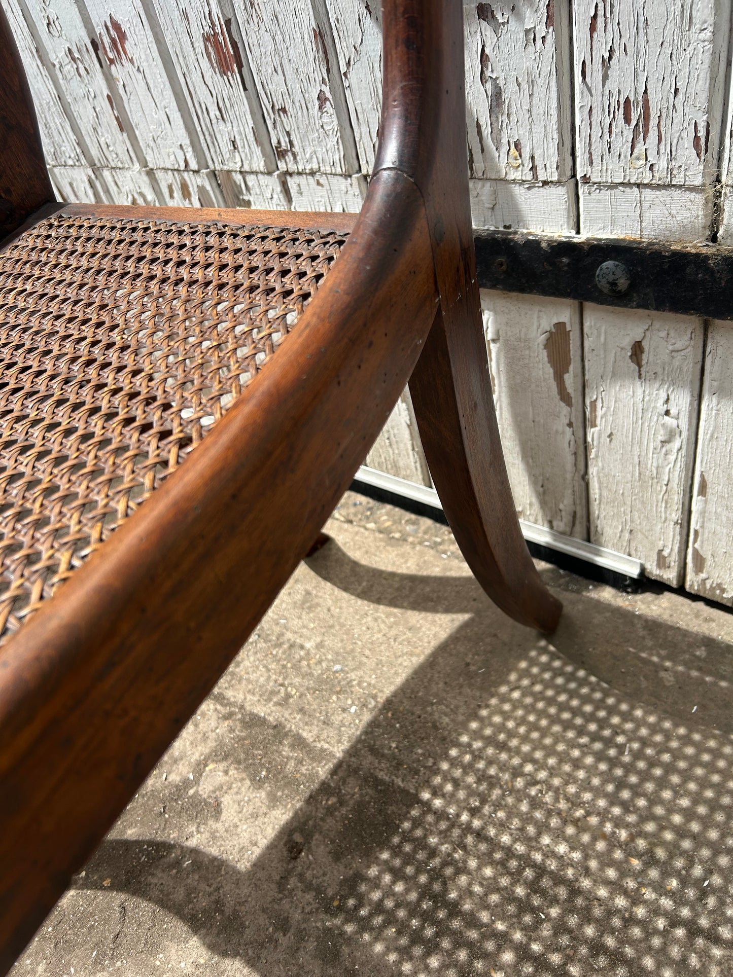 WOODEN CHAIR