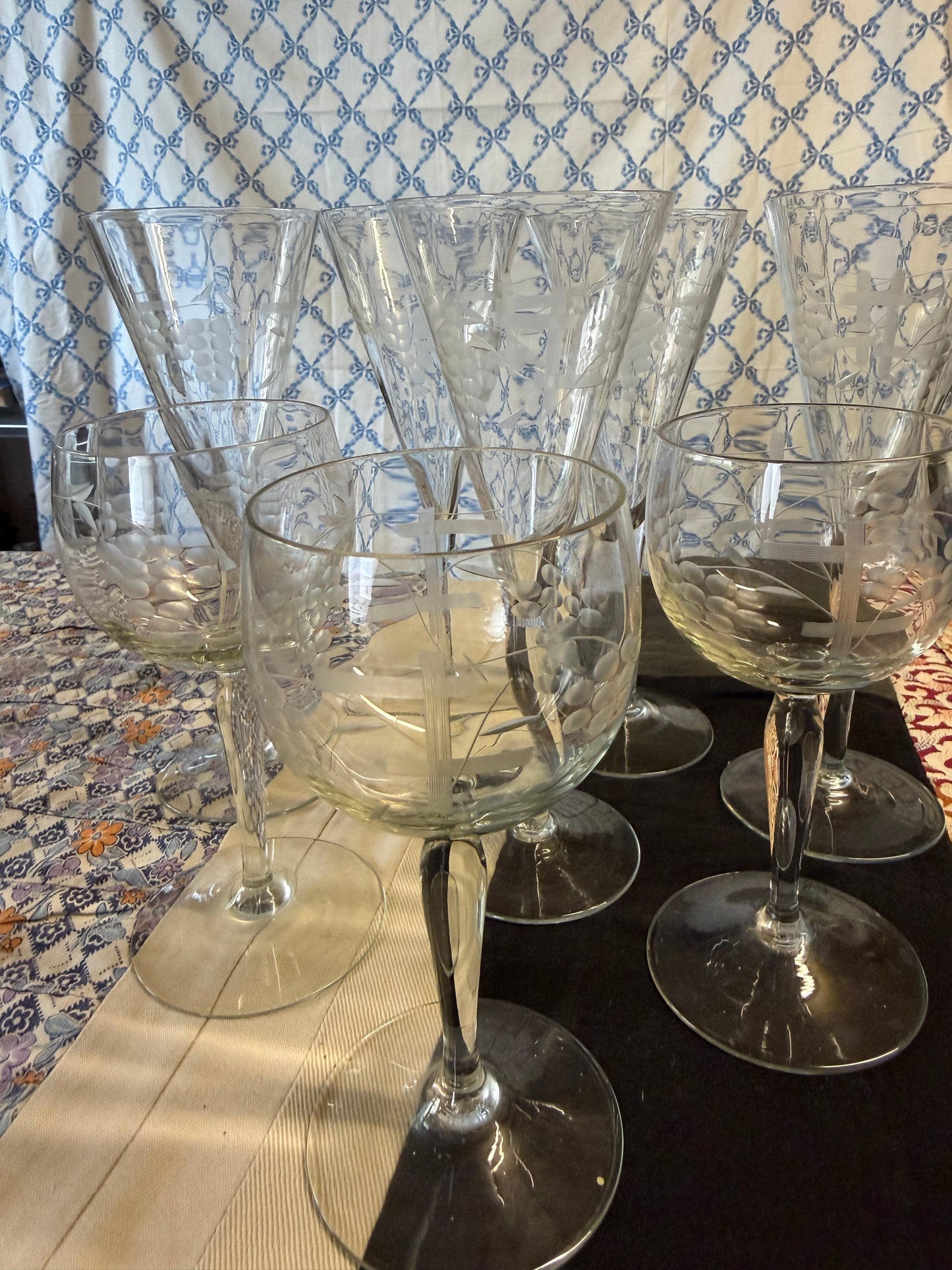 ENGRAVED GLASSES
