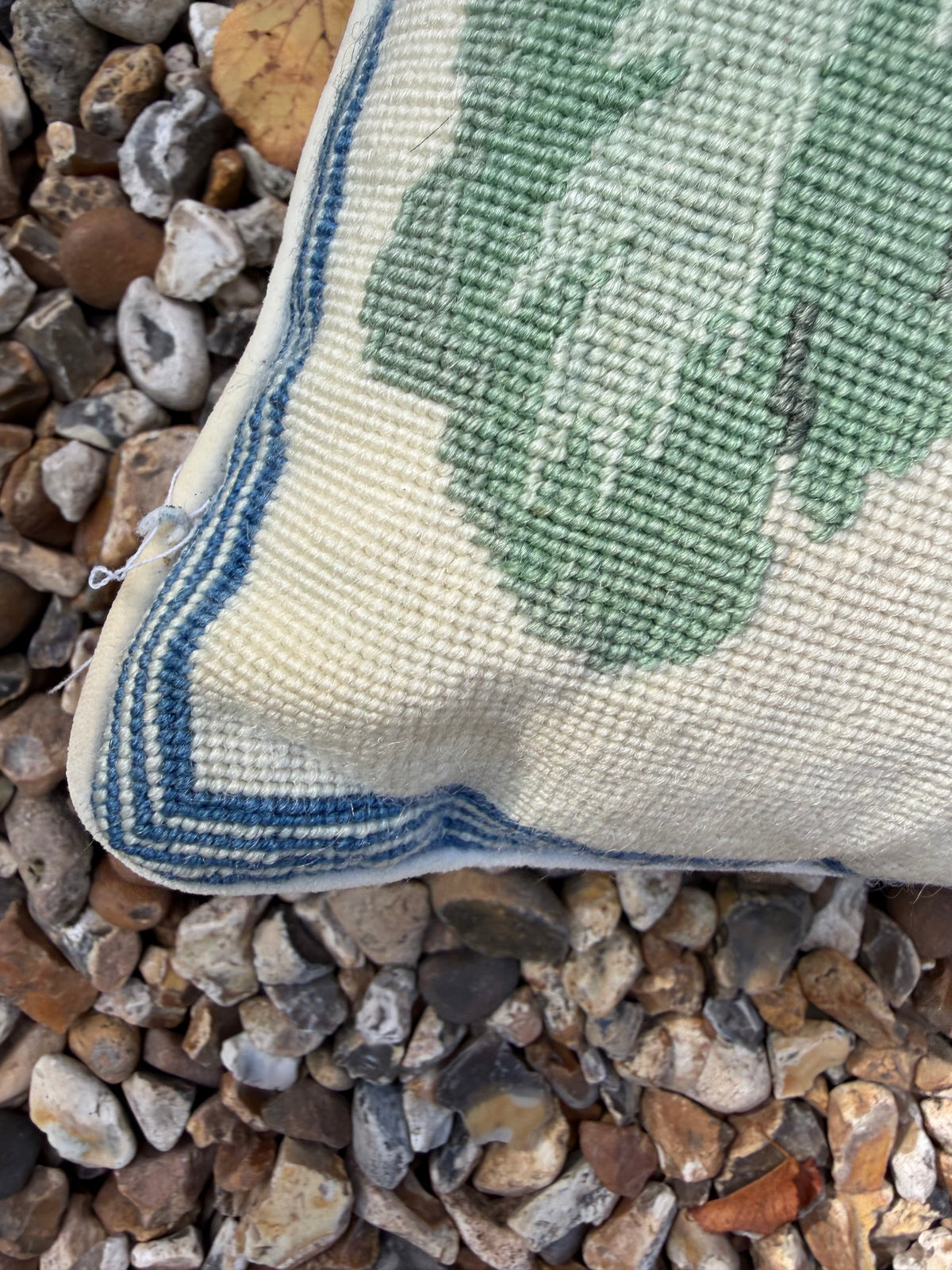 TAPESTRY CUSHION