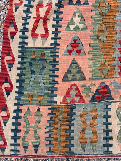 VINTAGE KILIM