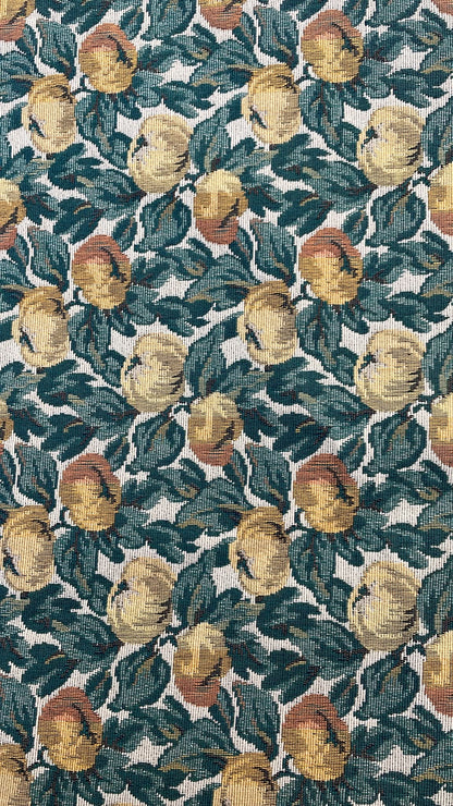 QUINCE/ APPLES MATERIAL