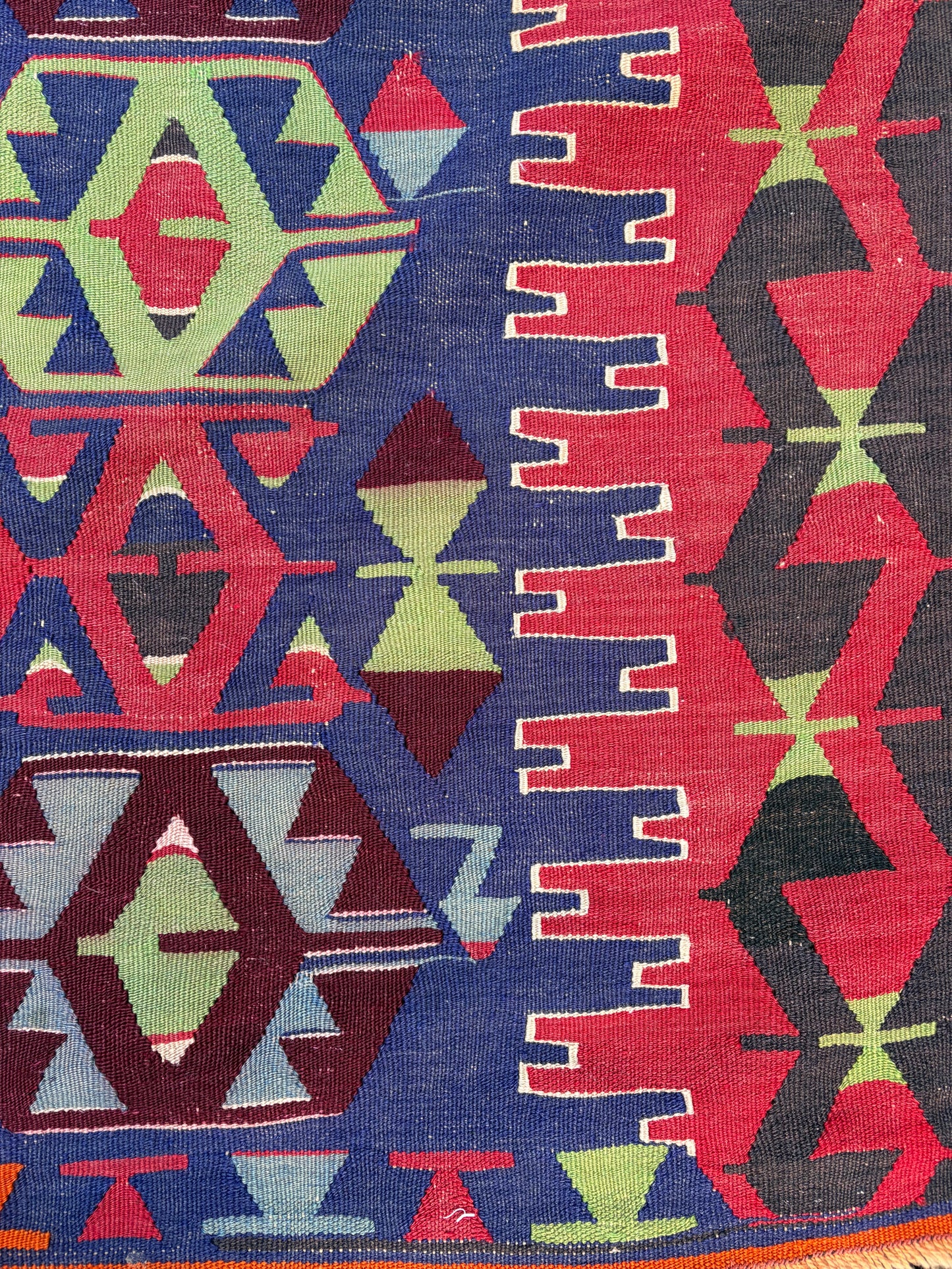 VINTAGE KILIM