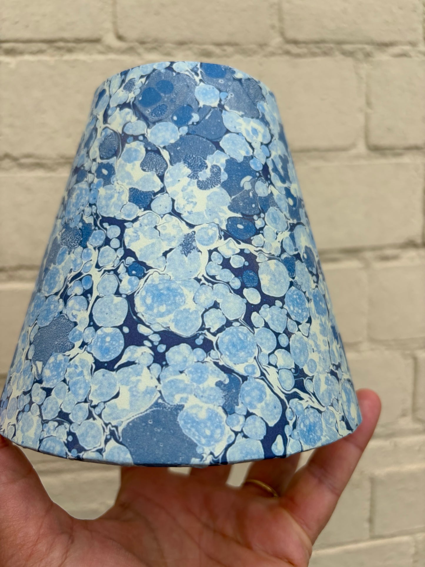 MARBLEISED LAMPSHADE