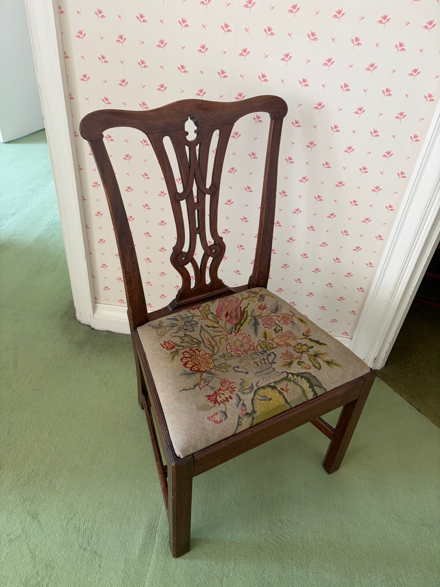 TAPESTRY SEAT CHAIR