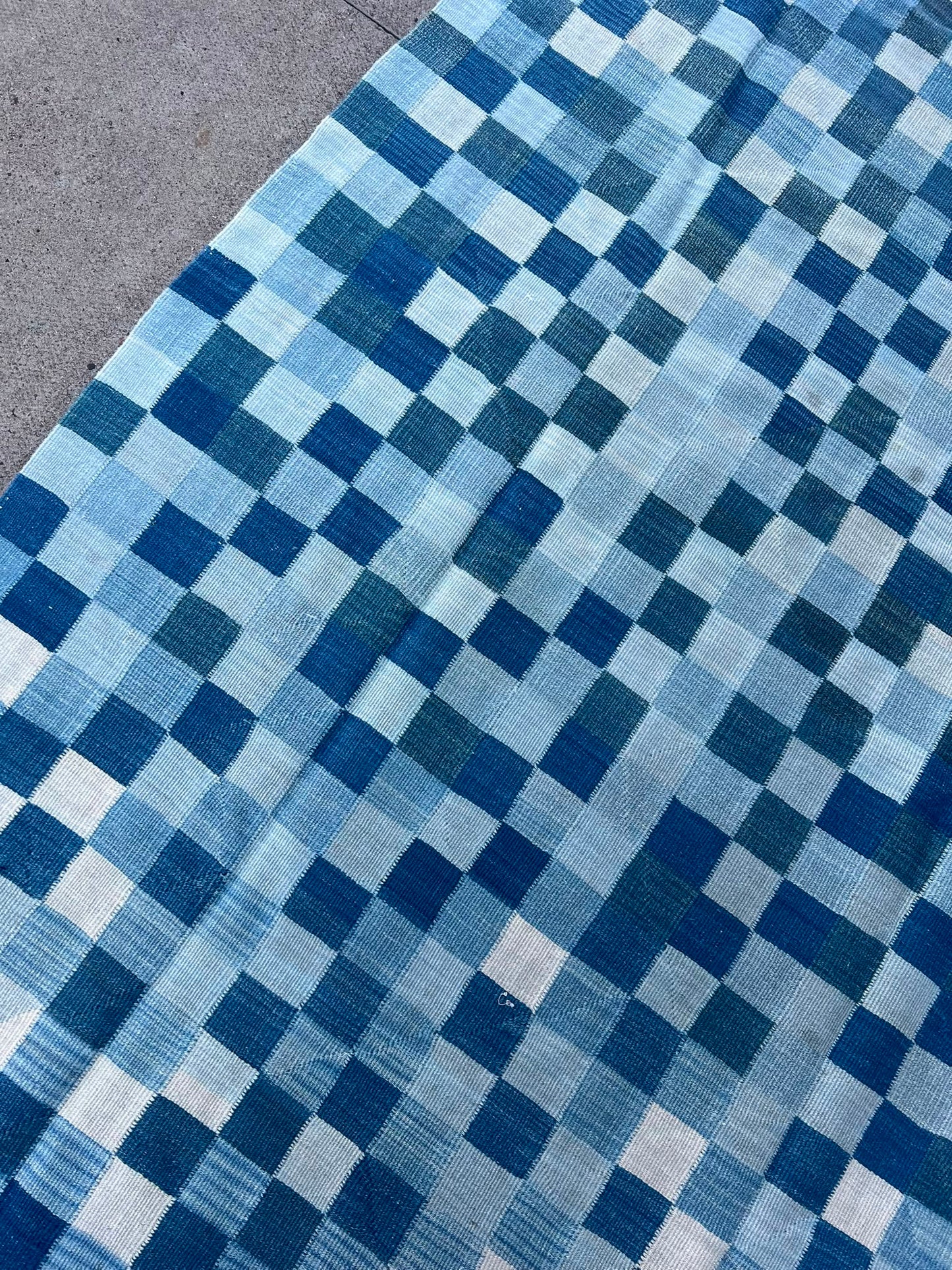 CHECKED KILIM