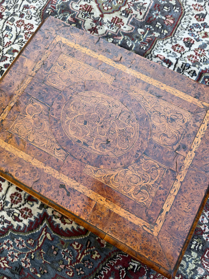 ANTIQUE WALNUT BOX