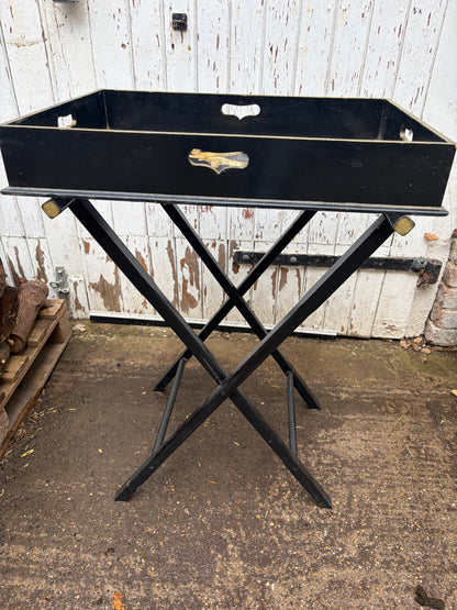 DRINKS TRAY