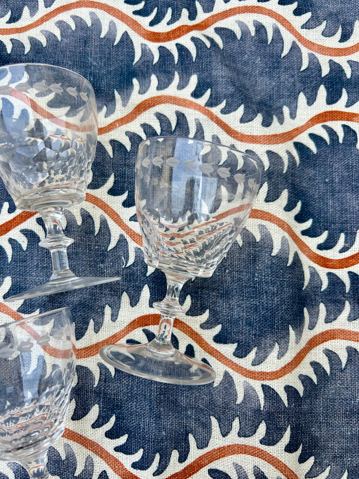 WINE GLASSES