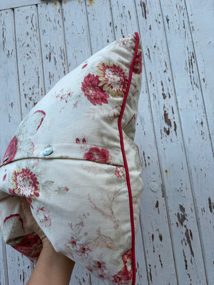 CUSHION
