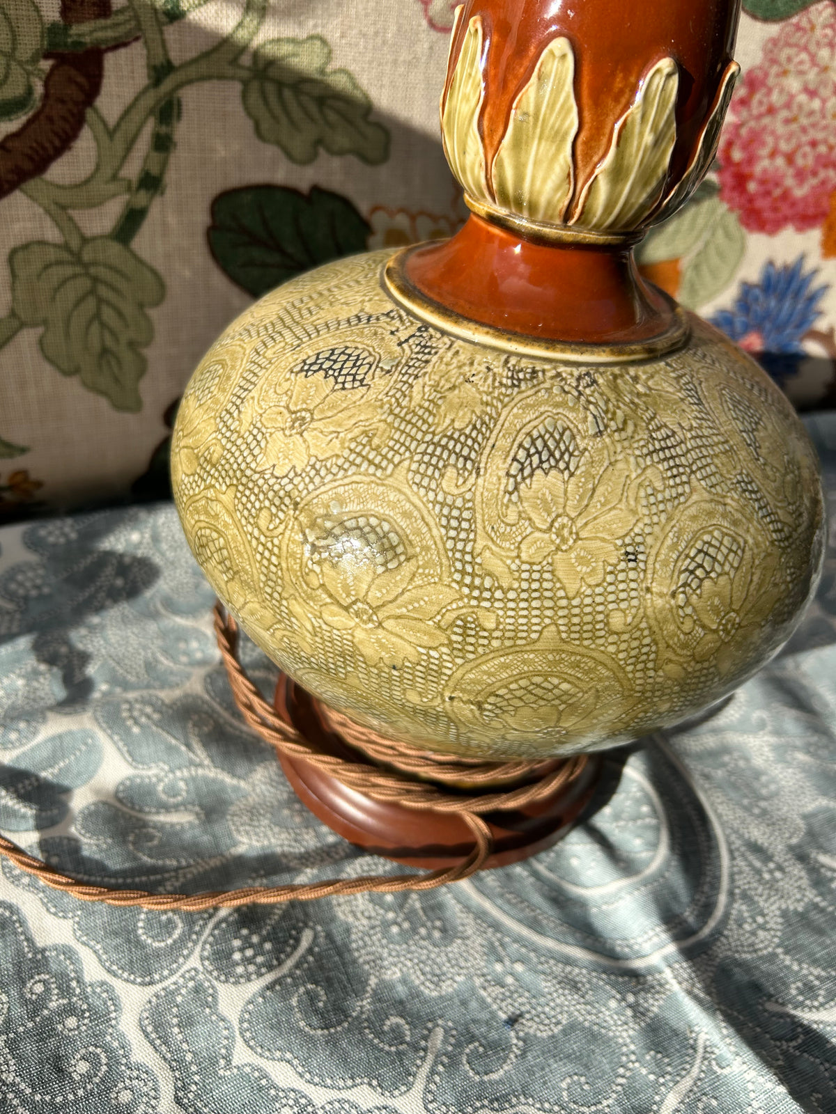ONION VASE LAMP