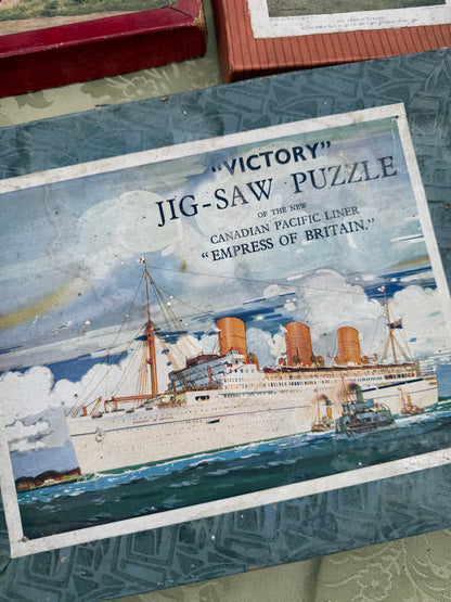 JIGSAW PUZZLES