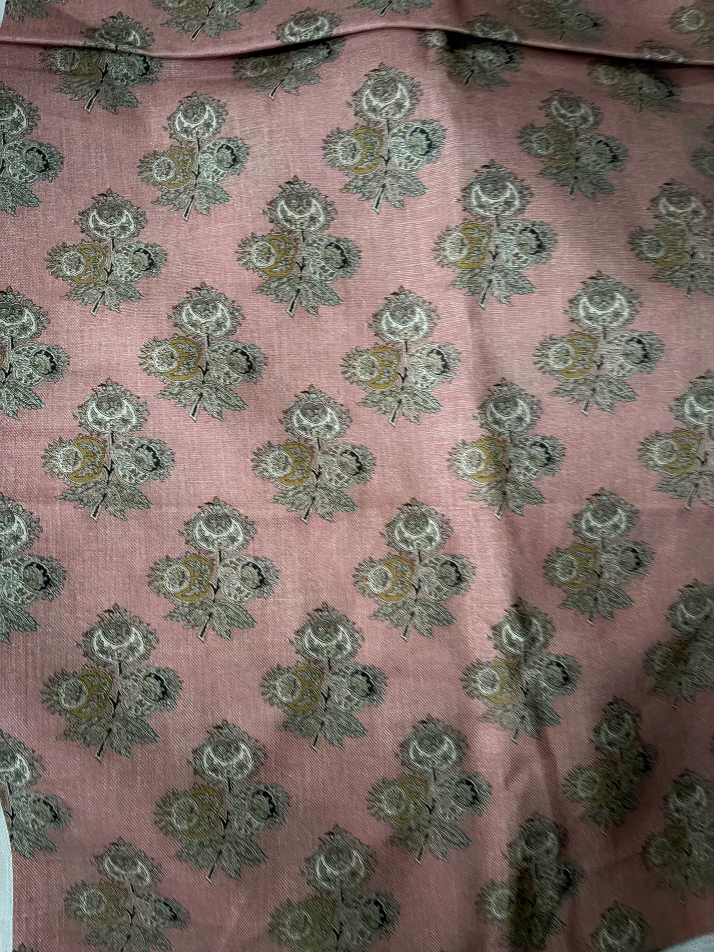 MATERIAL