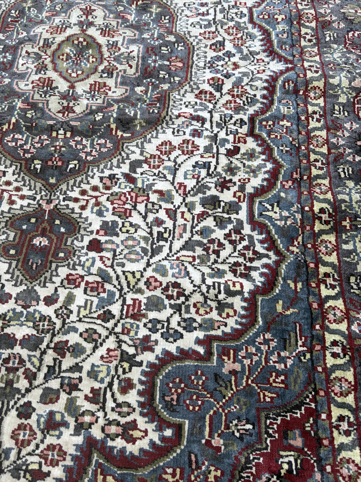 CARPET