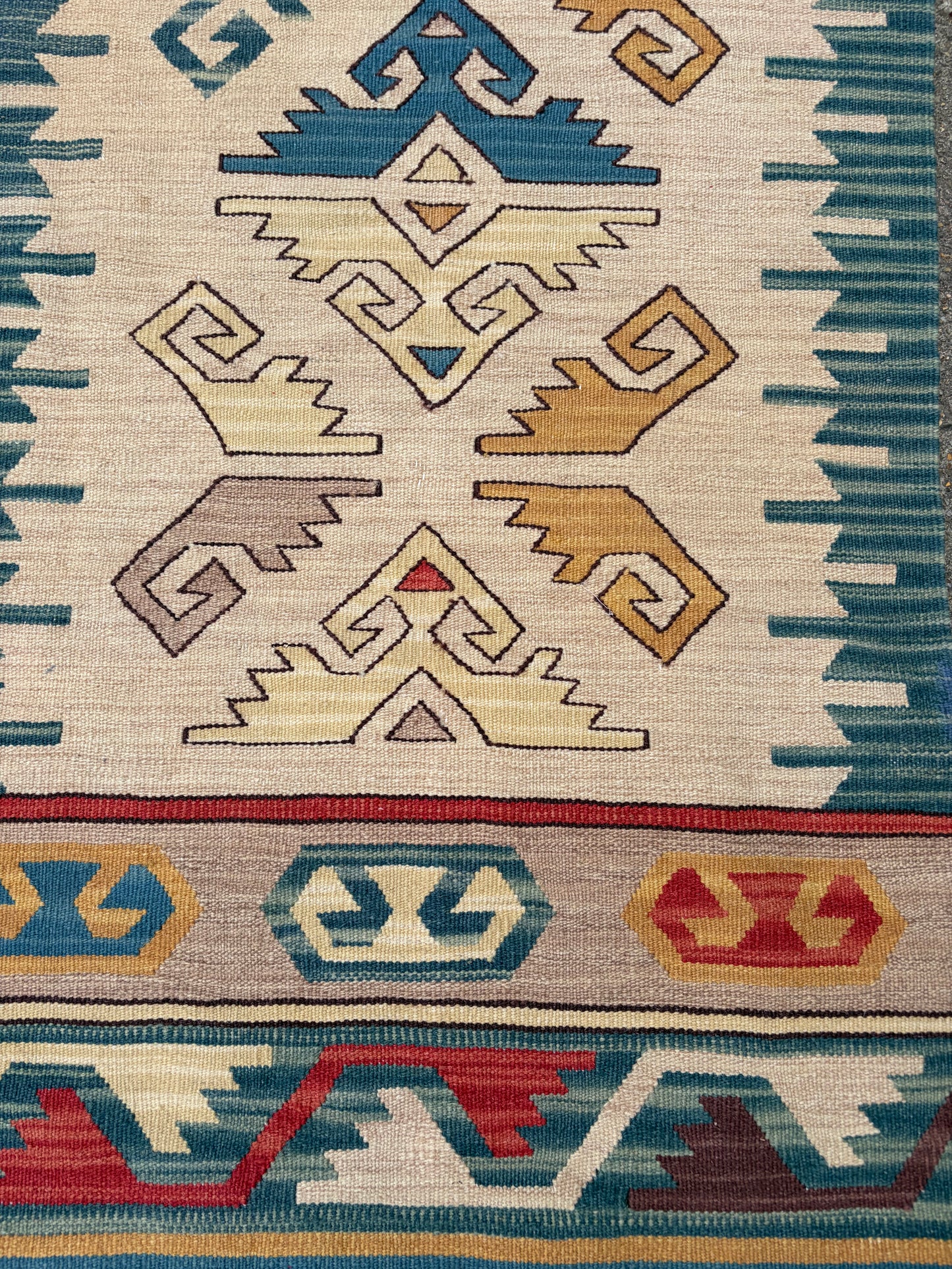 KILIM RUNNER