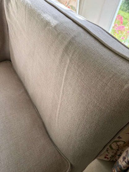 SOFA IN VOLGA LINEN