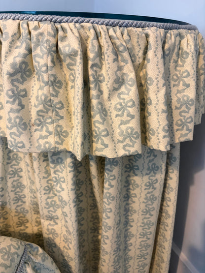 DRESSING TABLE