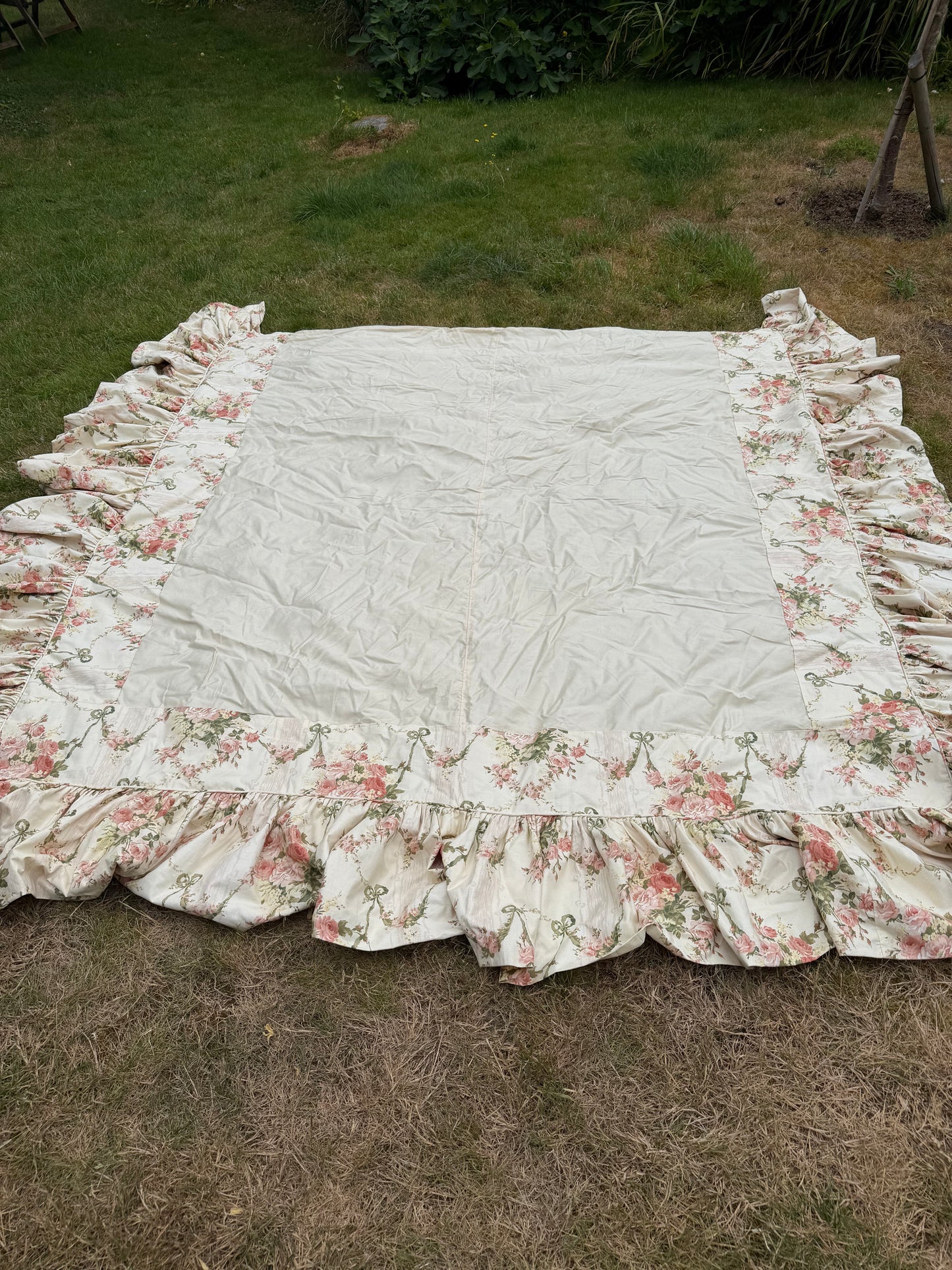 VALANCE