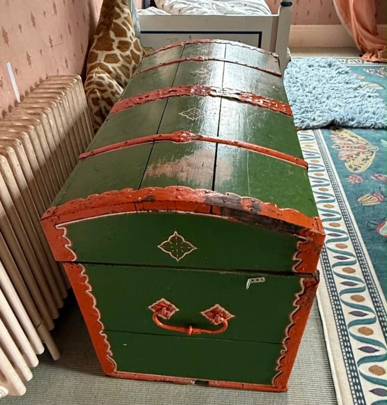 PAINTED CHEST