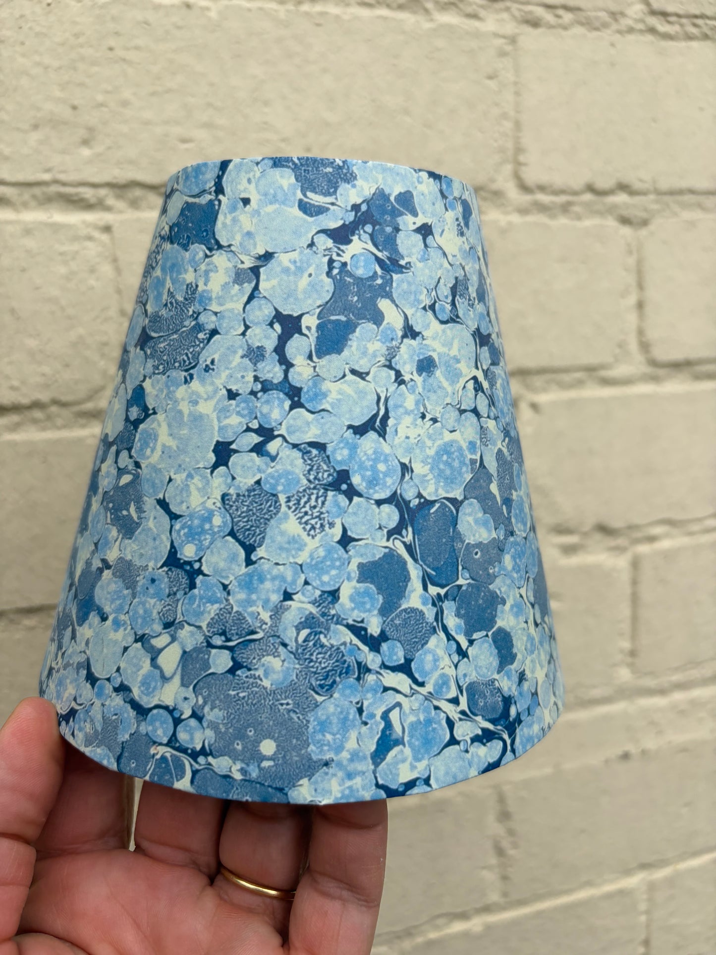 MARBLEISED LAMPSHADE