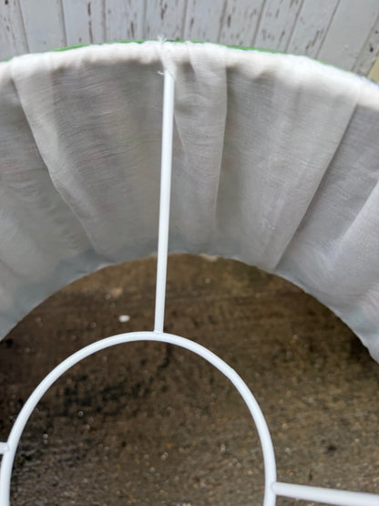 LARGE SILK SHADE ￼