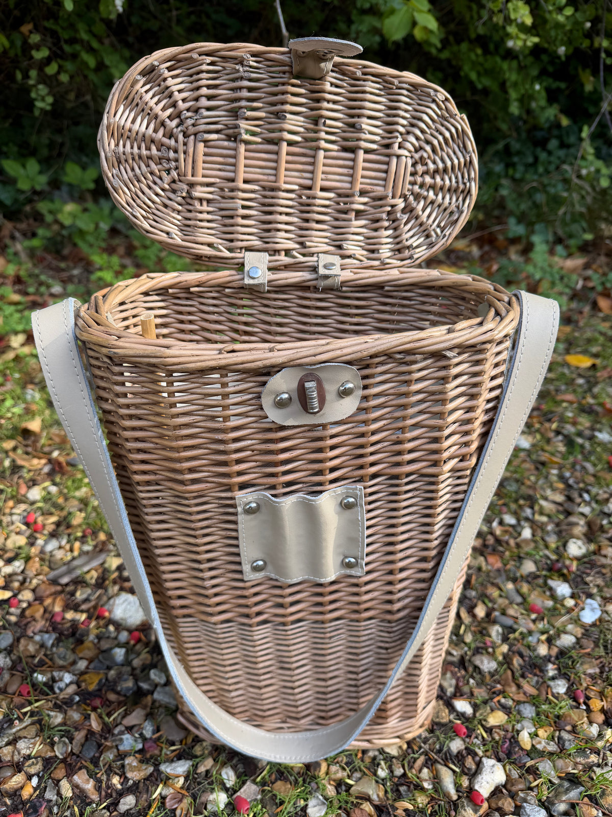 HAMPER