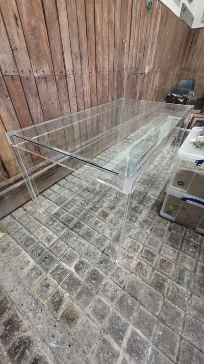 GLASS TABLE