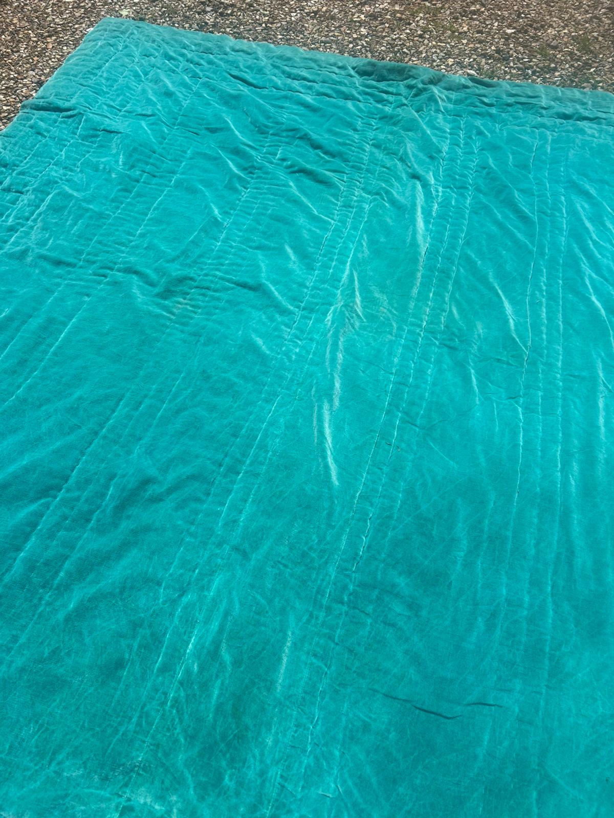 VELVET THROW