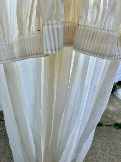 LINEN CURTAINS