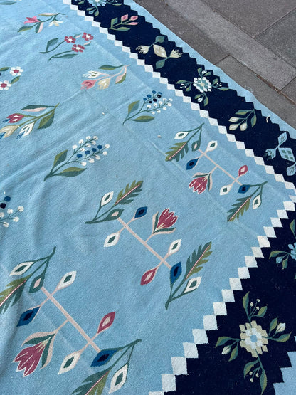 FLORAL RUG