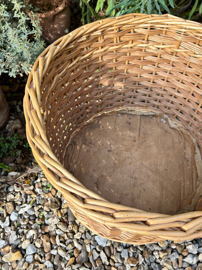 WICKER LOG BASKET