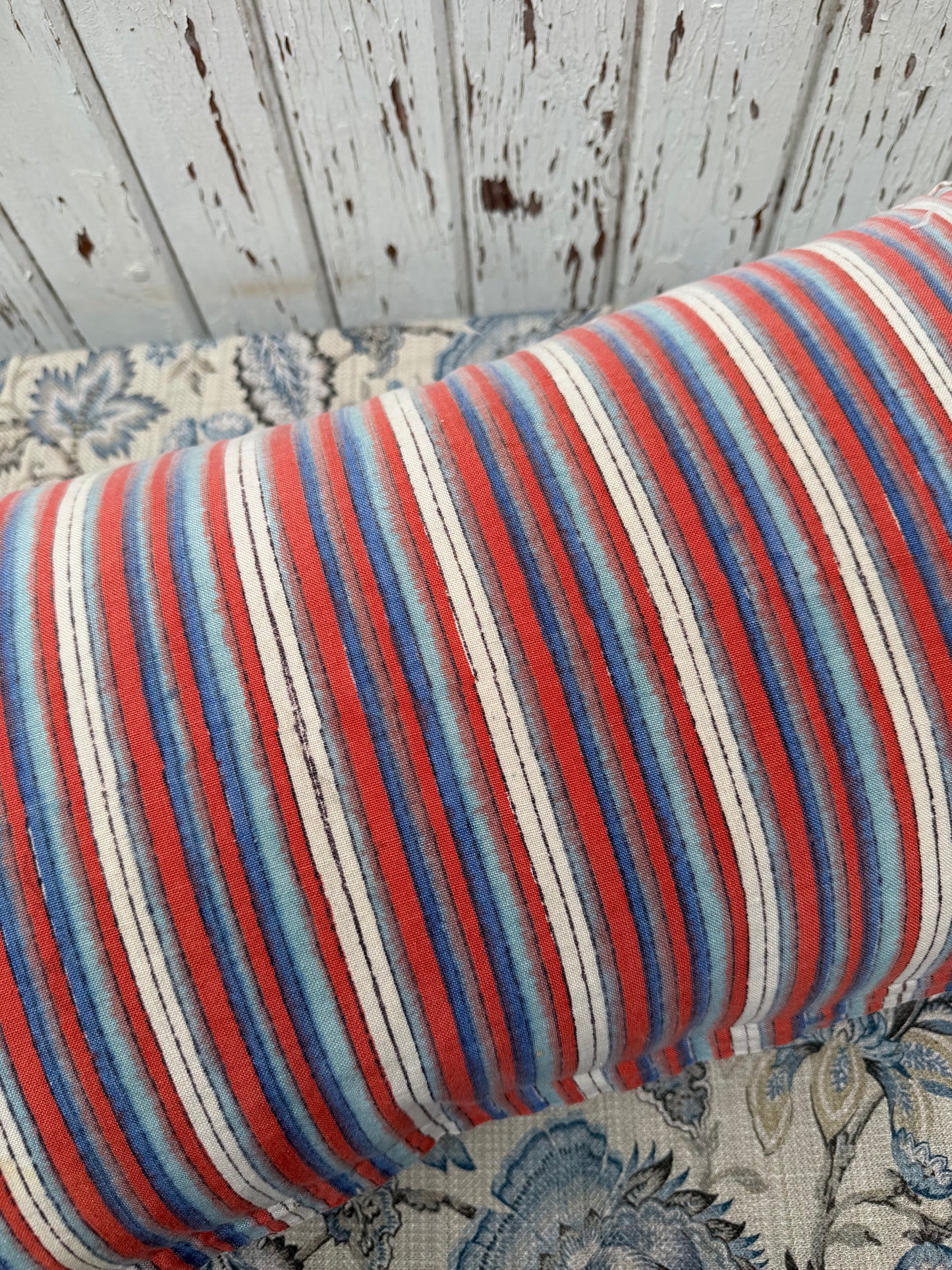 OKA CUSHION