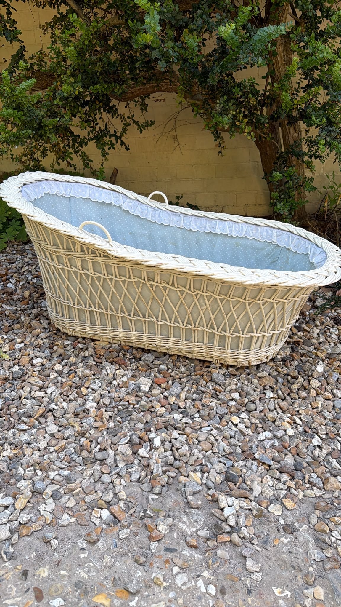 BASKET