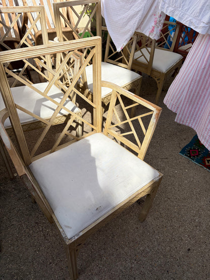 SET 4 CHAIRS