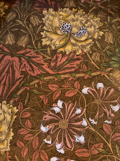 WILLIAM MORRIS SOFA