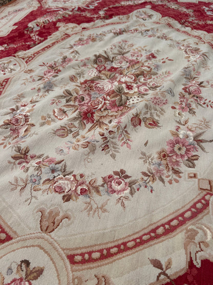 TAPESTRY RUG