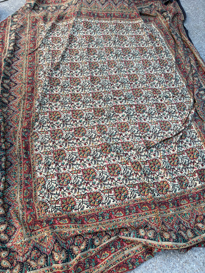 TABLECLOTH