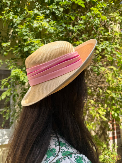 HAT