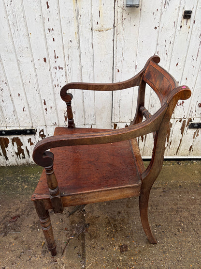 PAIR OF CHAIRS