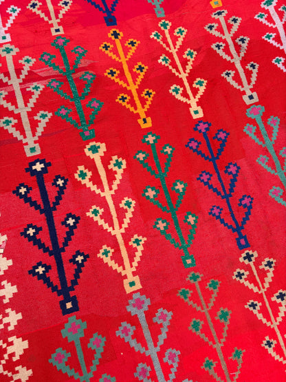 RED KILIM