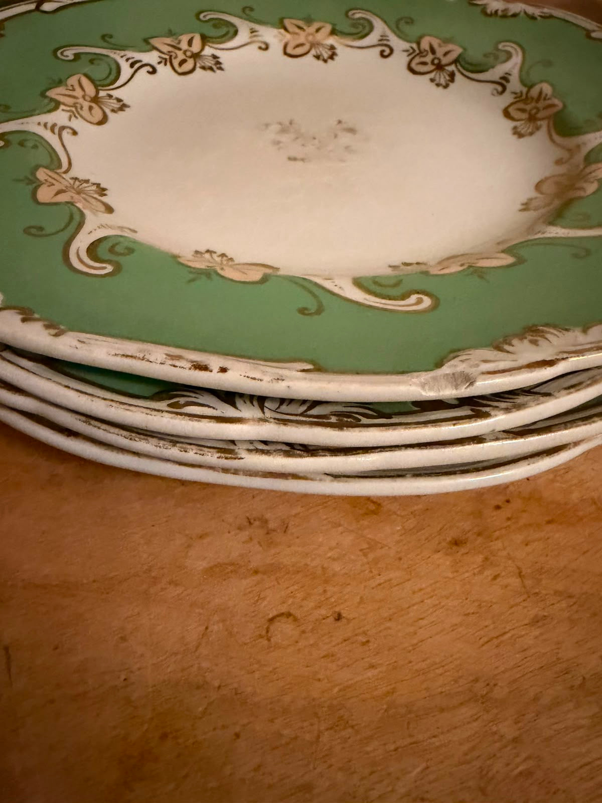 4 PLATES