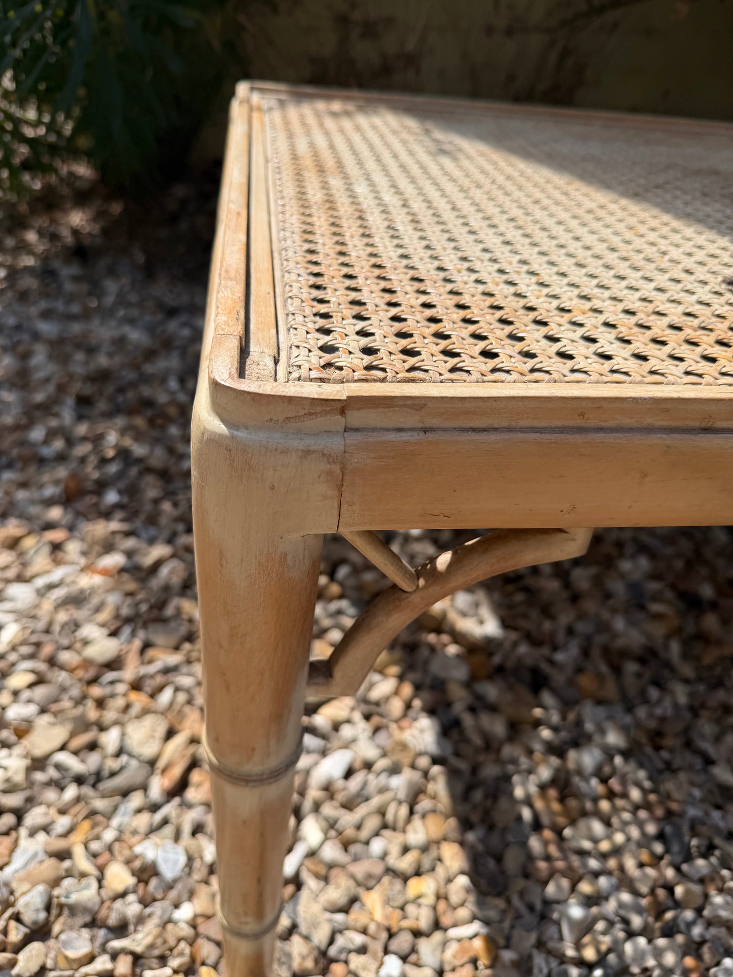 CANE TABLE