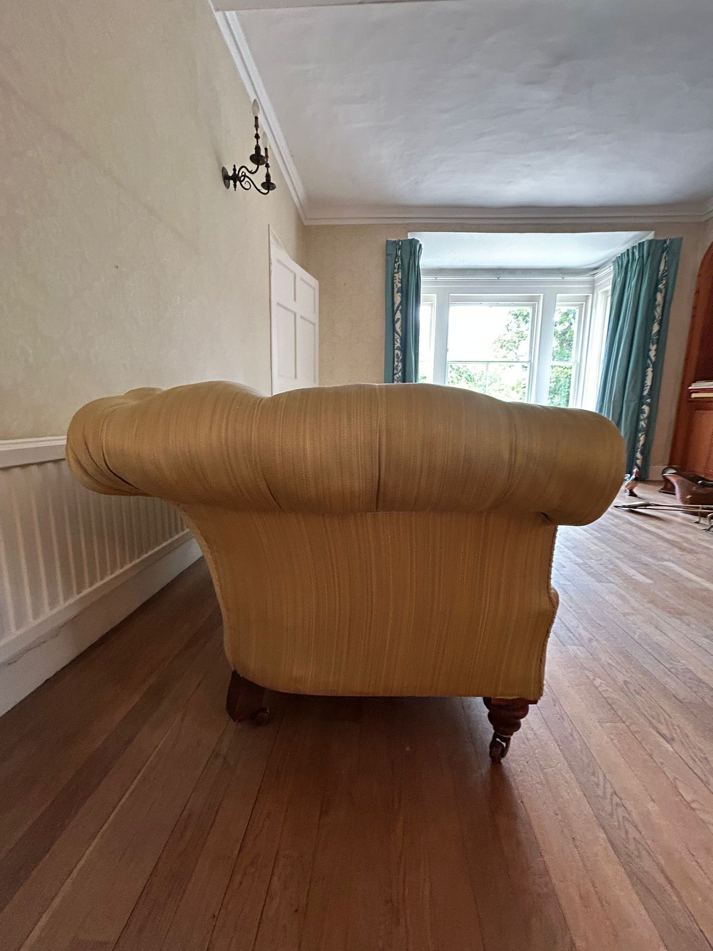 SILK CHESTERFIELD SOFA