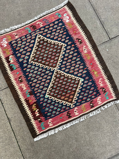 KILIM PINK BOARDER