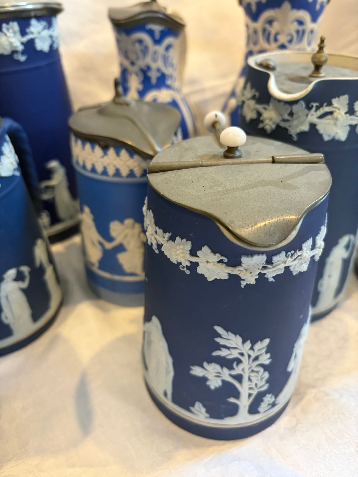 WEDGWOOD AND BROWNFIELD JUGS