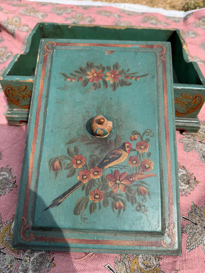 DECORATIVE TRAY