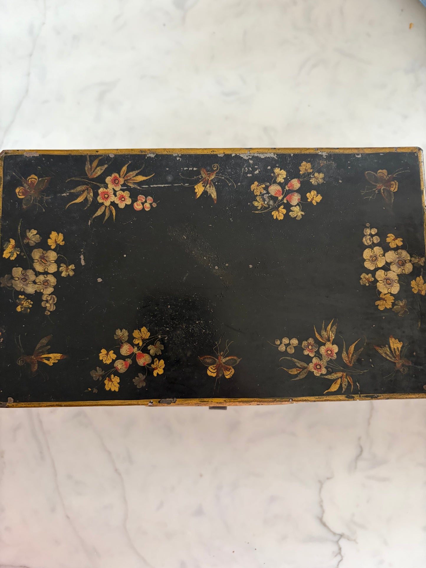 METAL BOX