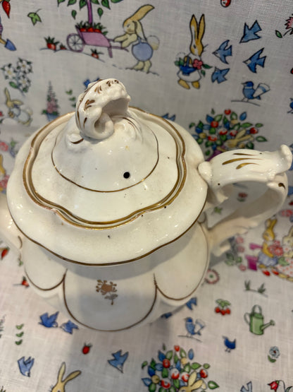 VINTAGE TEAPOT